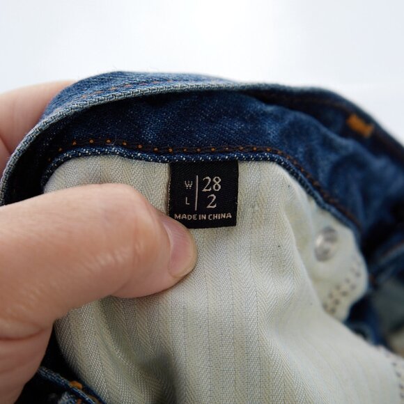 Abercrombie & Fitch Distressed Jean Shorts Women's Size 28 - Picture 5 of 6